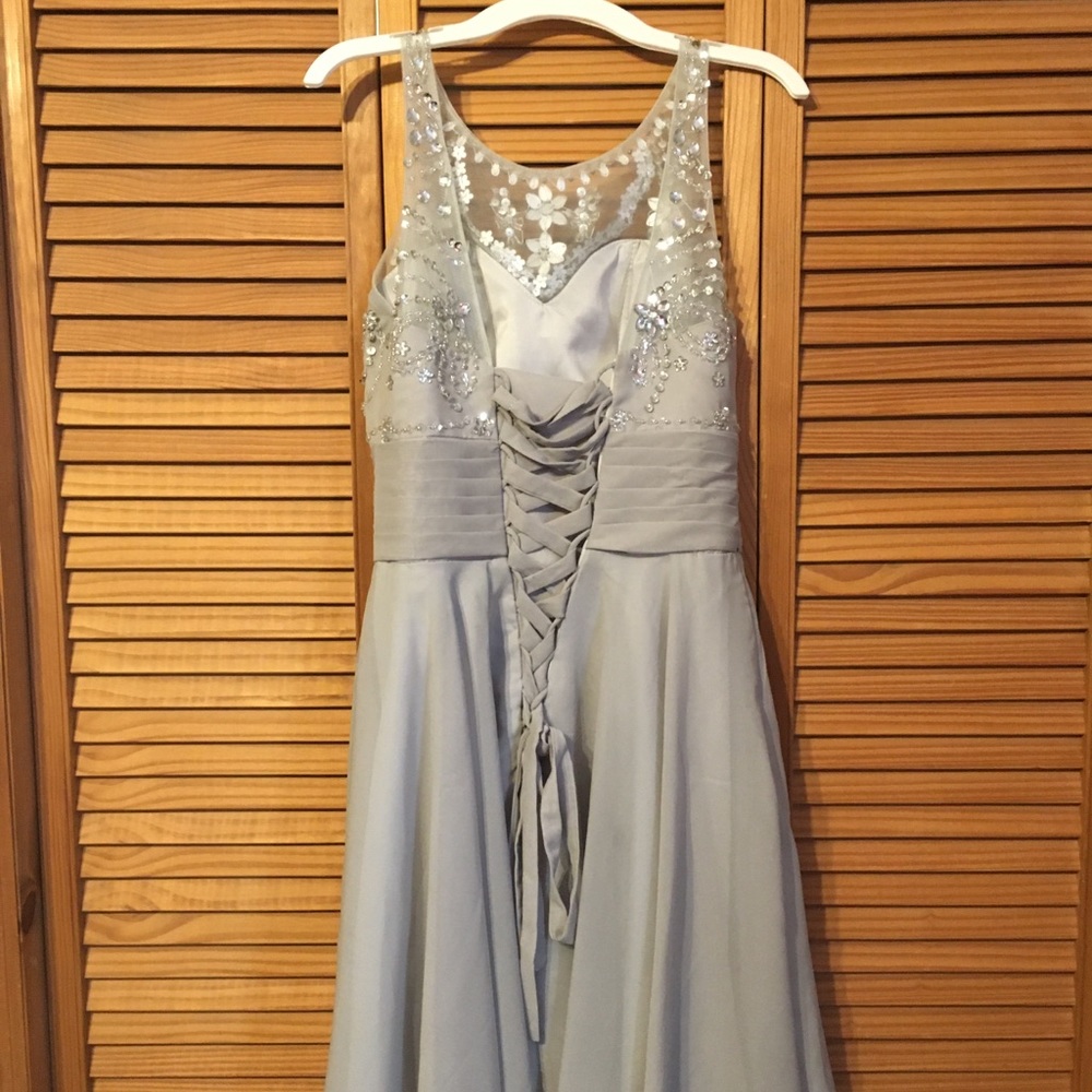 Gray dress - Picture 2 of 2